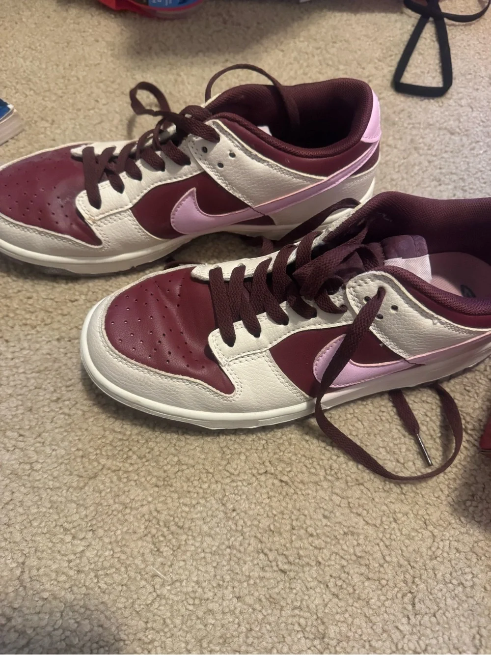 Nike classic low